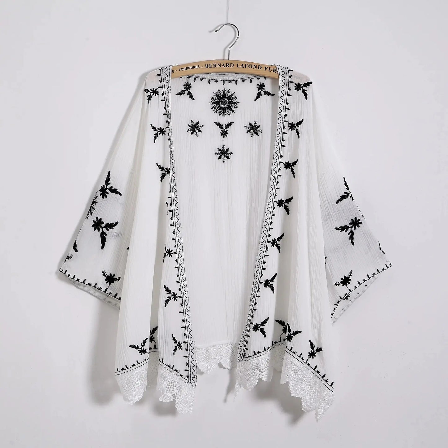 Women Embroidery Kimono Cardigan 2023 Boho Fashion Summer Shawl Shirt Blouse Sunscreen Lace Loose Tops Outwear Blusas Feminina J&M Cheap Store