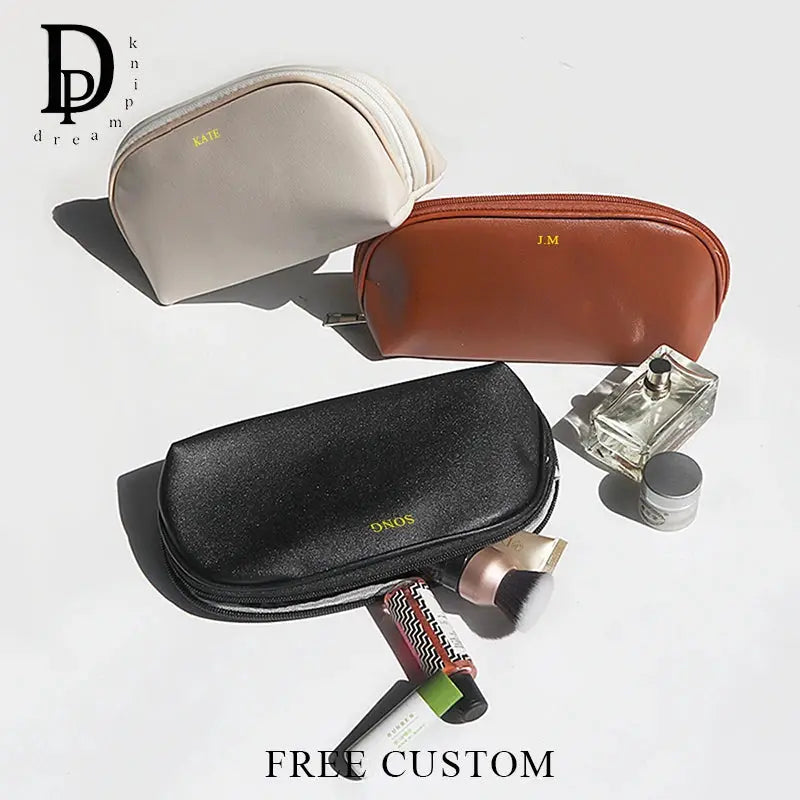 Travel Engrave Letters Cosmetic Bag Personalized PU Leather Large Capacity Make Up Bags Luxury Business Trip Storage Bag Pouch J&M Cheap Store